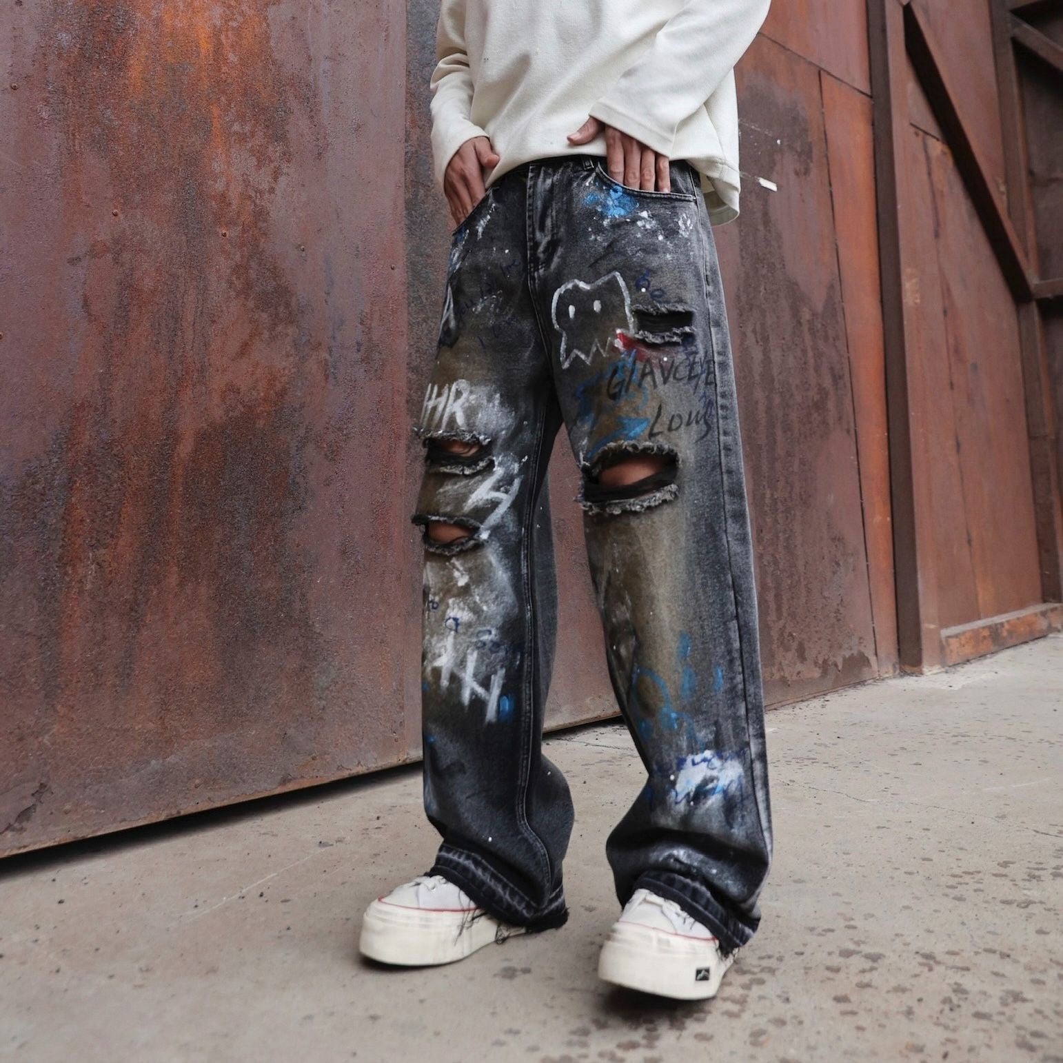 Street Graffiti Ripped Straight Jeans Black
